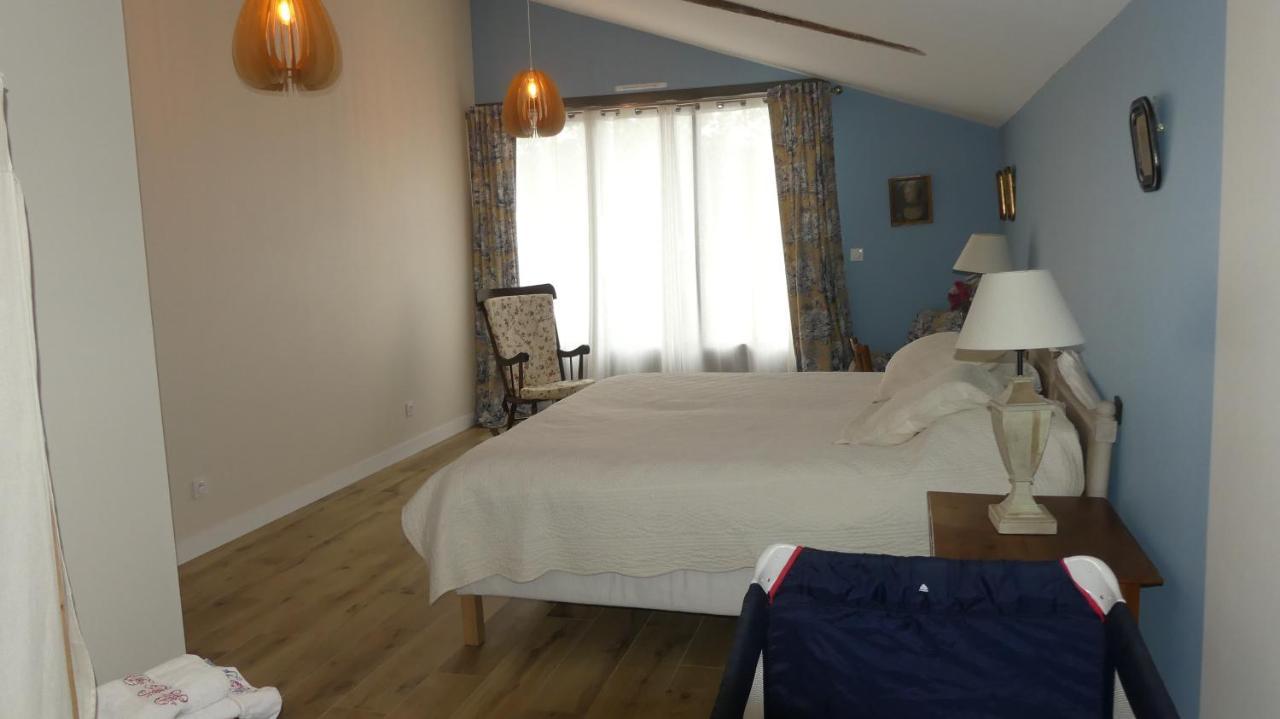 Bed and Breakfast La Petite Lande Ménil Exterior foto